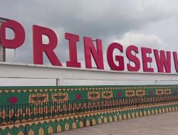 Ikon Kota Pringsewu Rusak, Tulisan Jadi “Ringsewu”, Warga Soroti Respons Lambat Pemkab